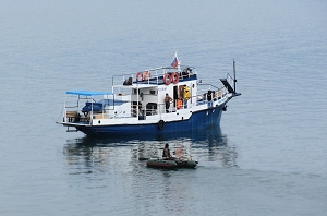 Baikal boats for rent: Ivan Savateev boat