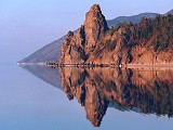 Peschanaya Bay is between the Small Kolokolnya cape and Big Kolokolnya Bay